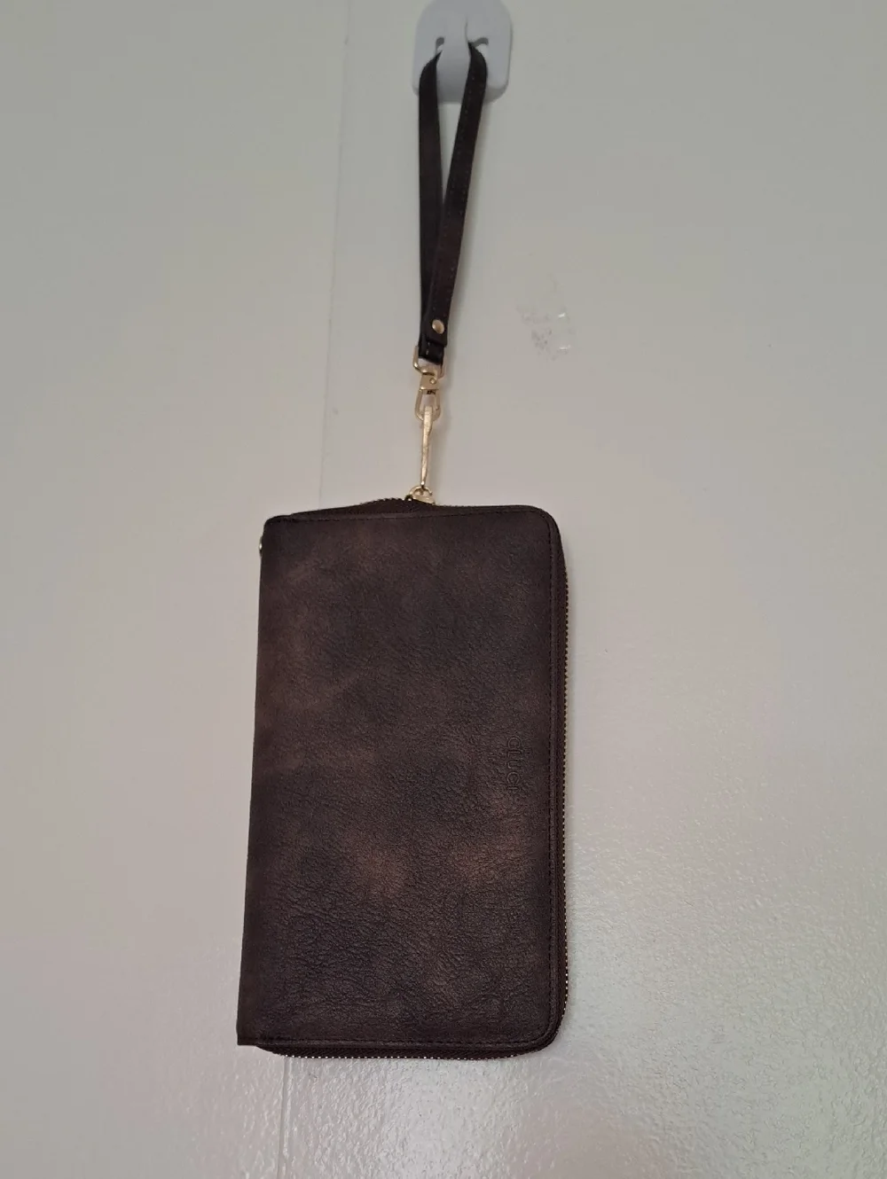CLUCI women Wallet Leather RFID  blocking With Wristlet.